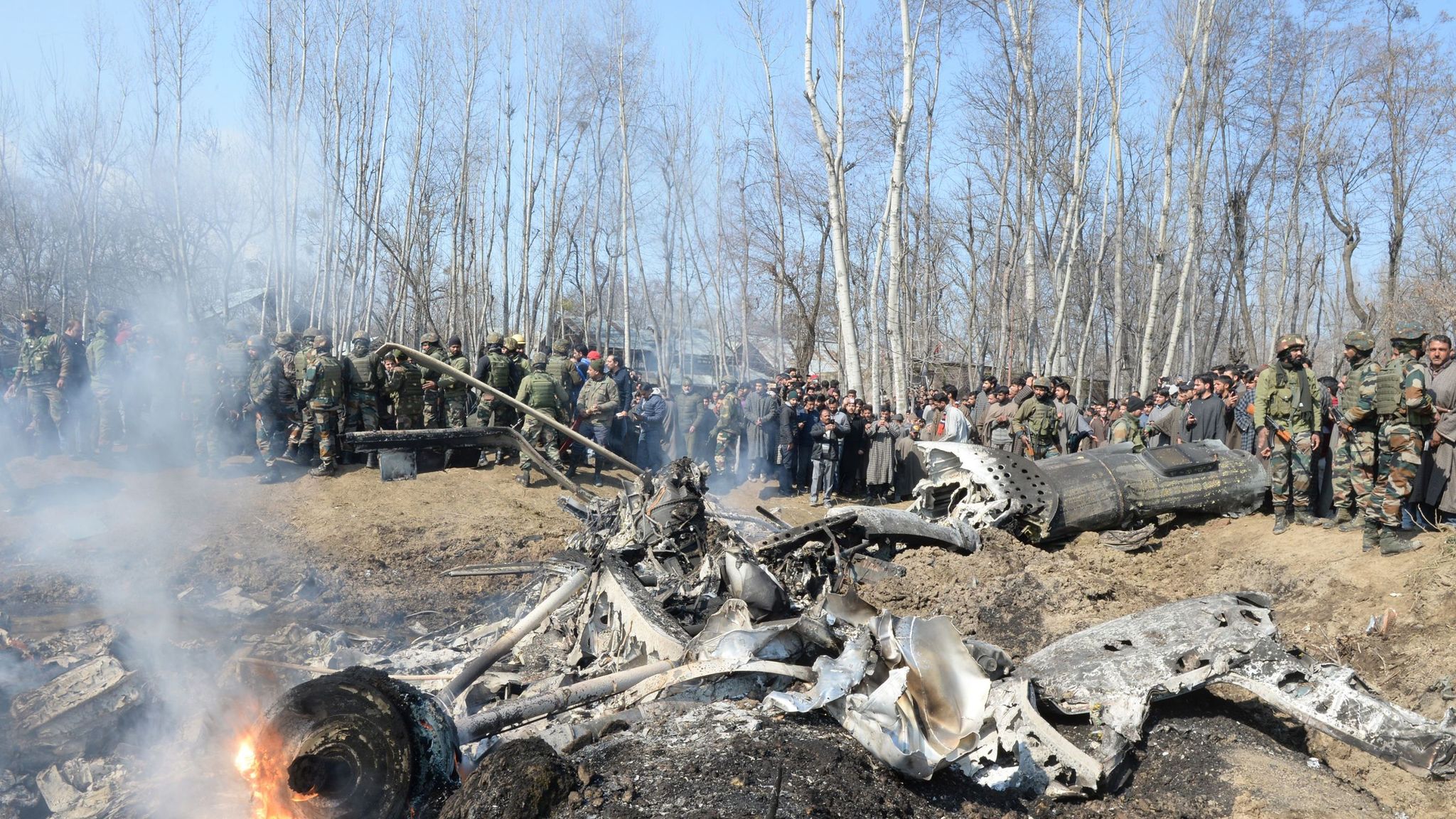 Pakistan shoots down two Indian warplanes and captures pilot | World ...