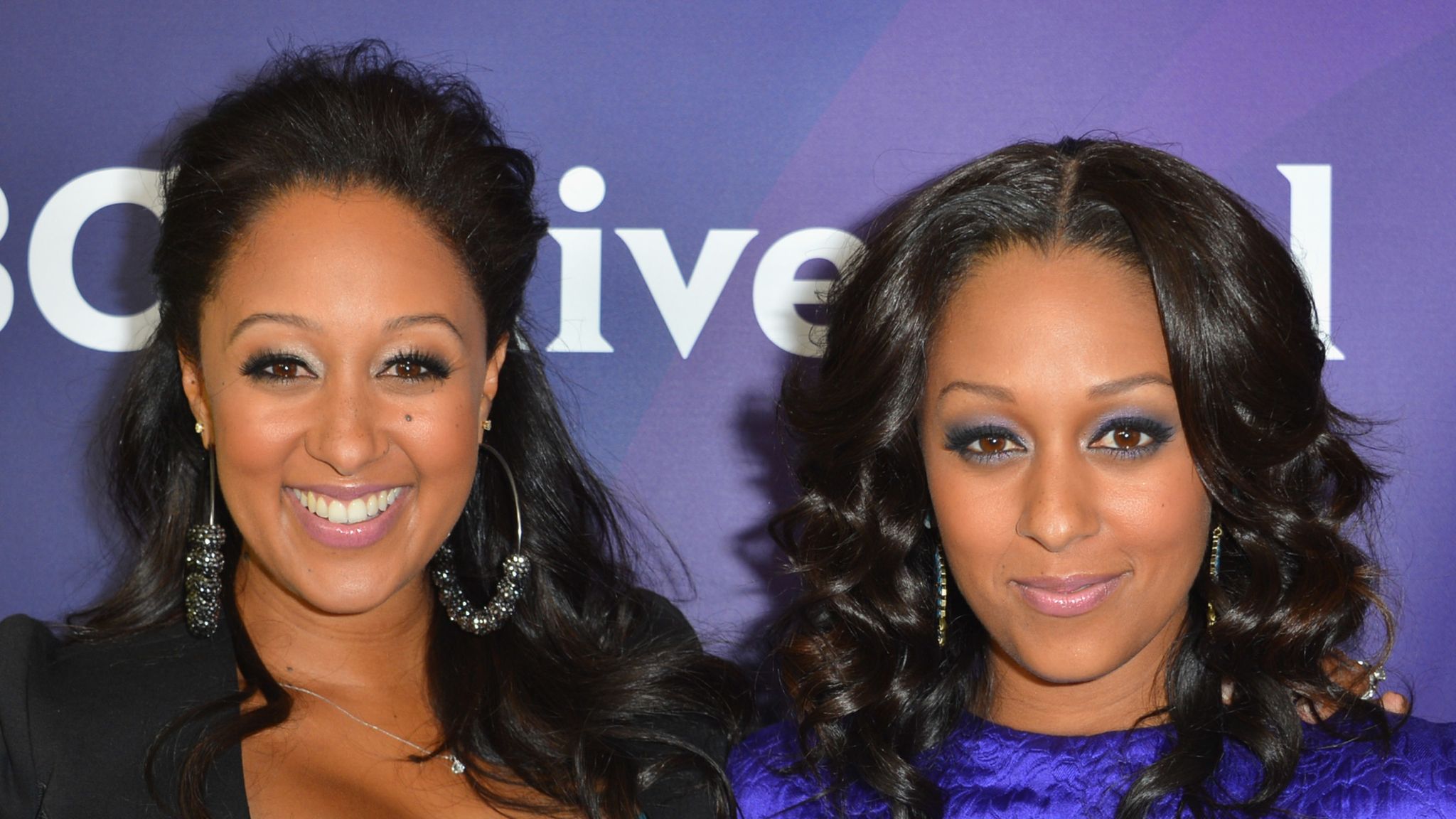 This Is Amazing Sister Sister Star Tamera Mowry Housley Tries Twin S Breast Milk As Remedy