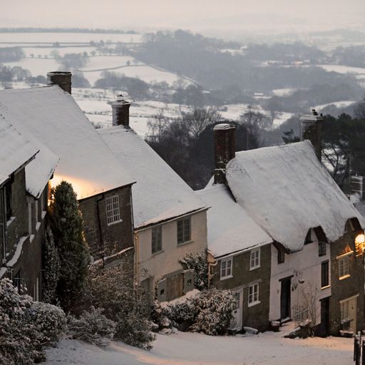 UK weather: Snow and ice warnings remain as winter chill blasts Britain ...