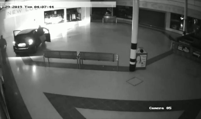 'Italian Job' thieves hunted over Wallsend shopping centre raid 'Italian Job' thieves hunted over Wallsend shopping centre raid