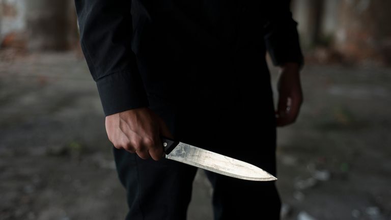 skynews-knife-stabbing-london_4570634.jp