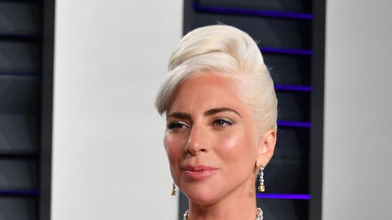 Lady Gaga wearing the Tiffany Diamond at the Oscars