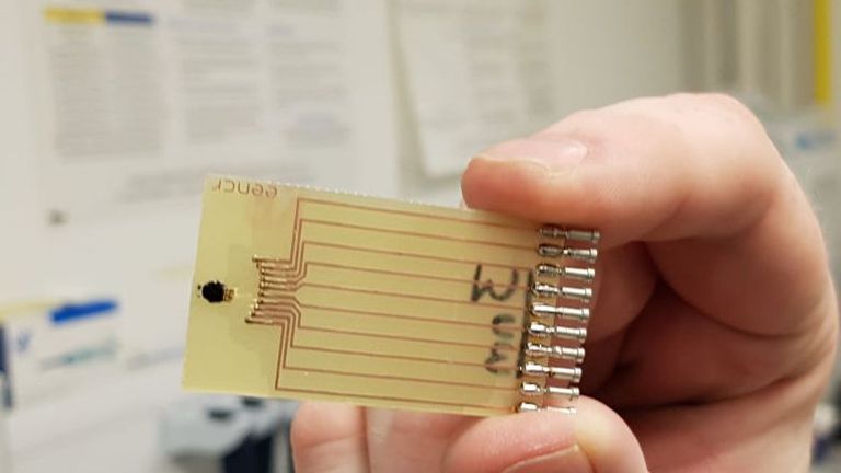 A prototype needle used in the new rapid test for sepsis which can give a result within three minutes