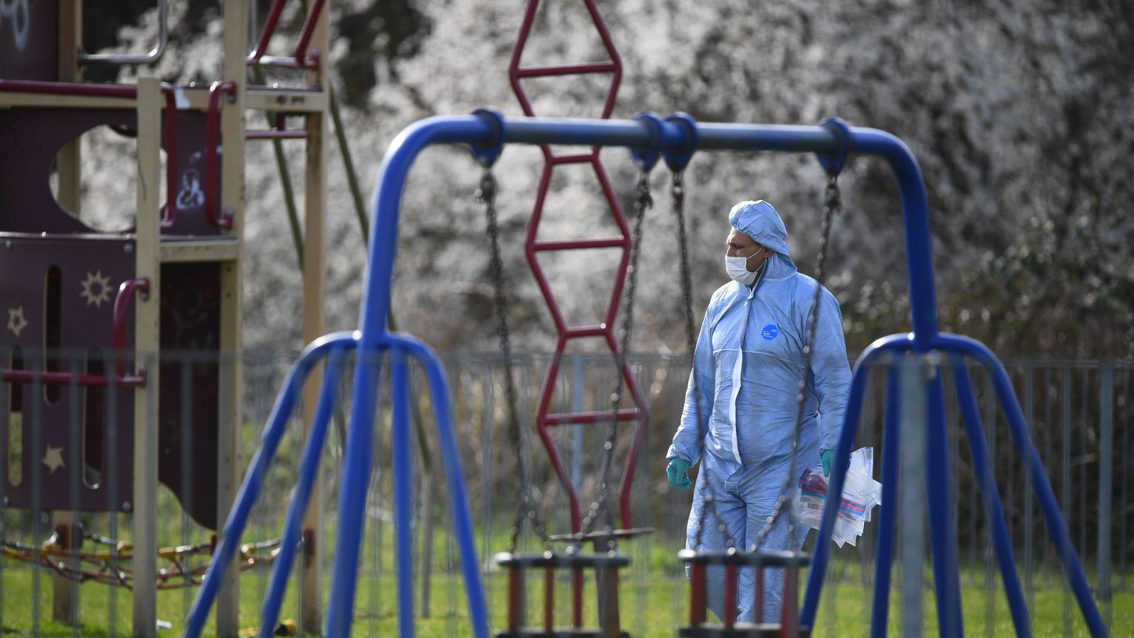 Girl, 17, stabbed to death in park in Havering, east London UK News