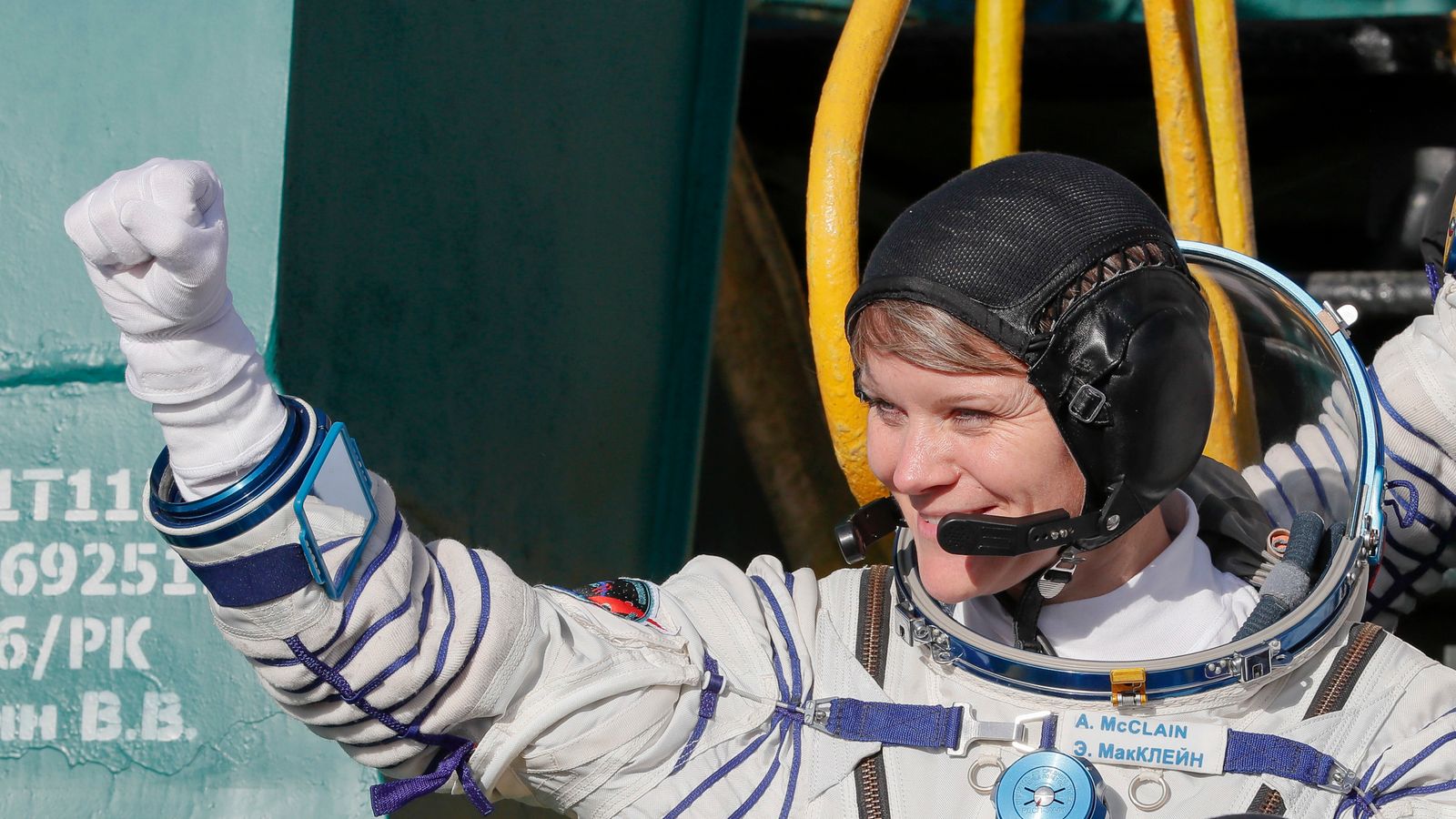 Anne McClain: Female astronaut at centre of NASA spacesuit row speaks ...