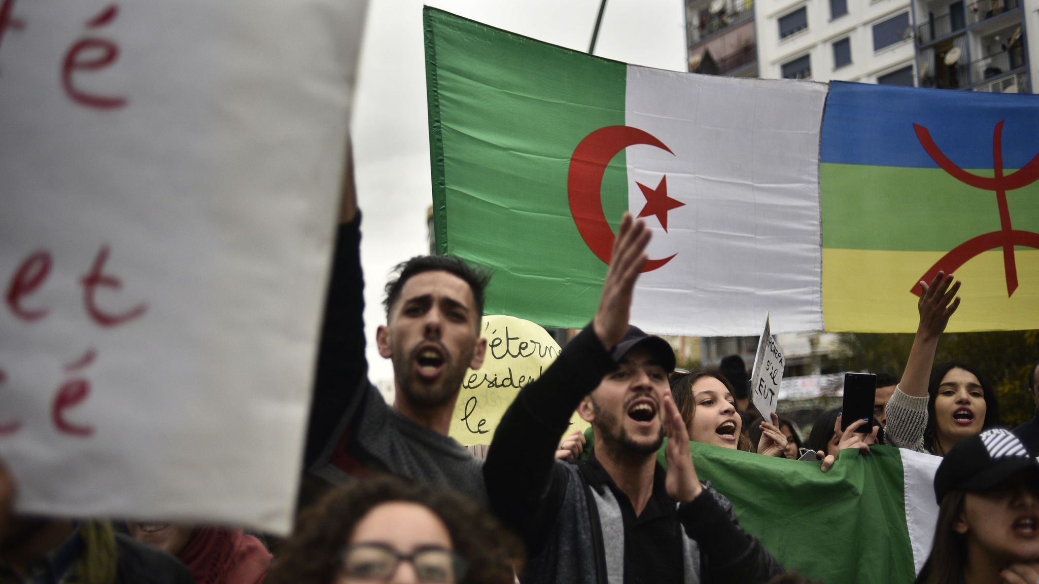 Algerian Army Chief Calls For President Abdelaziz Bouteflika To Step ...