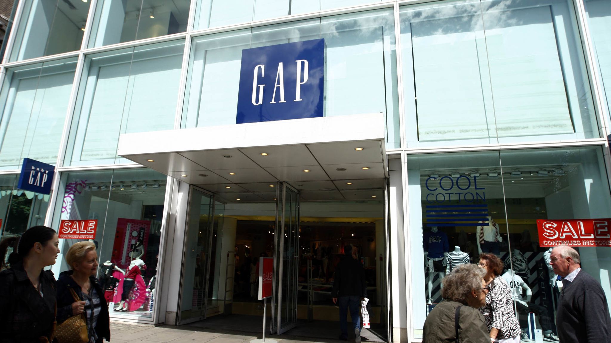 Gap to close all stores across UK and Ireland and move online-only, Business News
