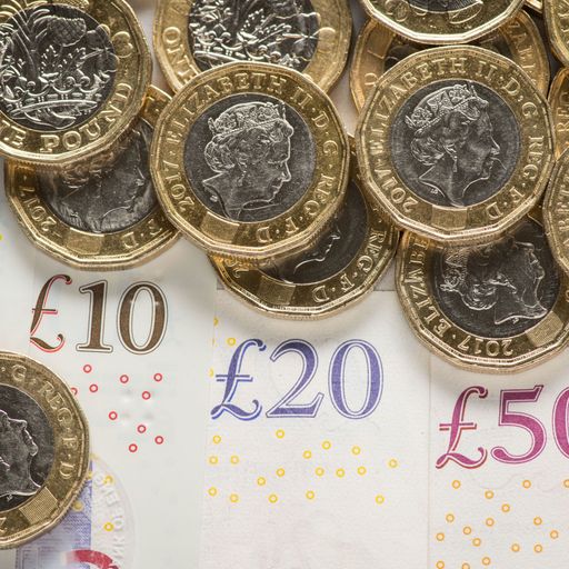 UK's ability to pay by cash 'on the verge of collapse'