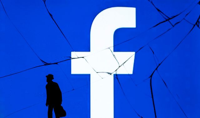 Facebook warns of $5bn hit as US investigates how it handles user data
