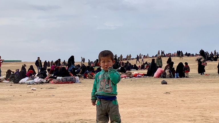 Thousands of people have left Baghouz, Syria