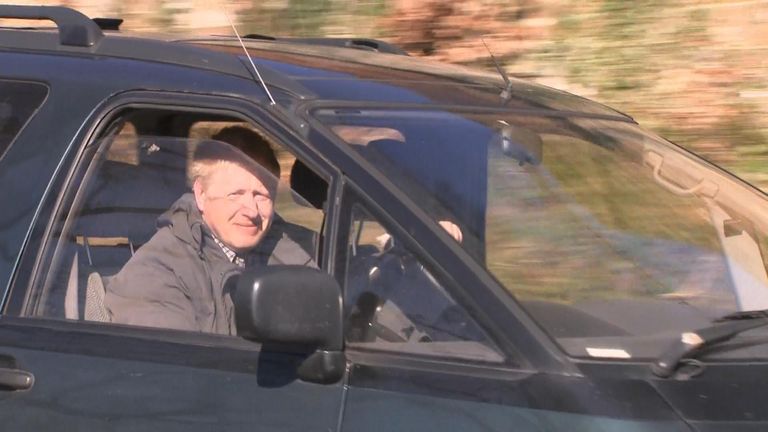 Boris Johnson arriving at Chequers