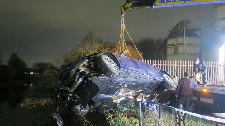 Four arrested after suspected stolen car crashes into Leicester canal ...