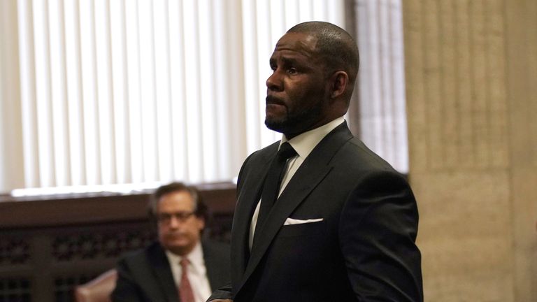 Singer R Kelly appears in court in Chicago