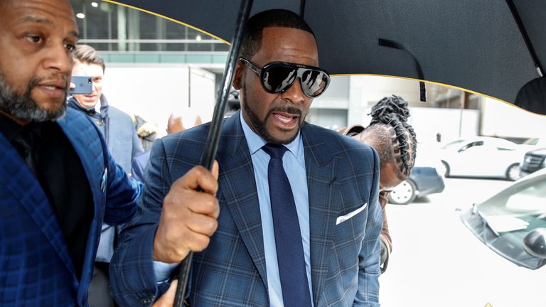 Grammy-winning R&B star R. Kelly arrives for a child support hearing at a Cook County courthouse in Chicago, Illinois, U.S. March 6, 2019