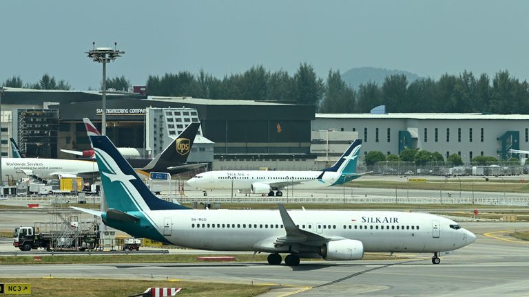 Singapore&#39;s Silk Air has grounded its fleet of Boeing 737 MAX 8s