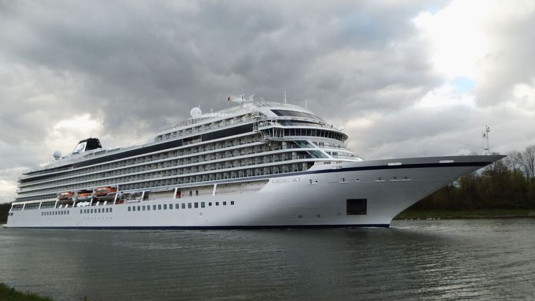 Cruise ship's 1,300 passengers to be evacuated after engine failure ...