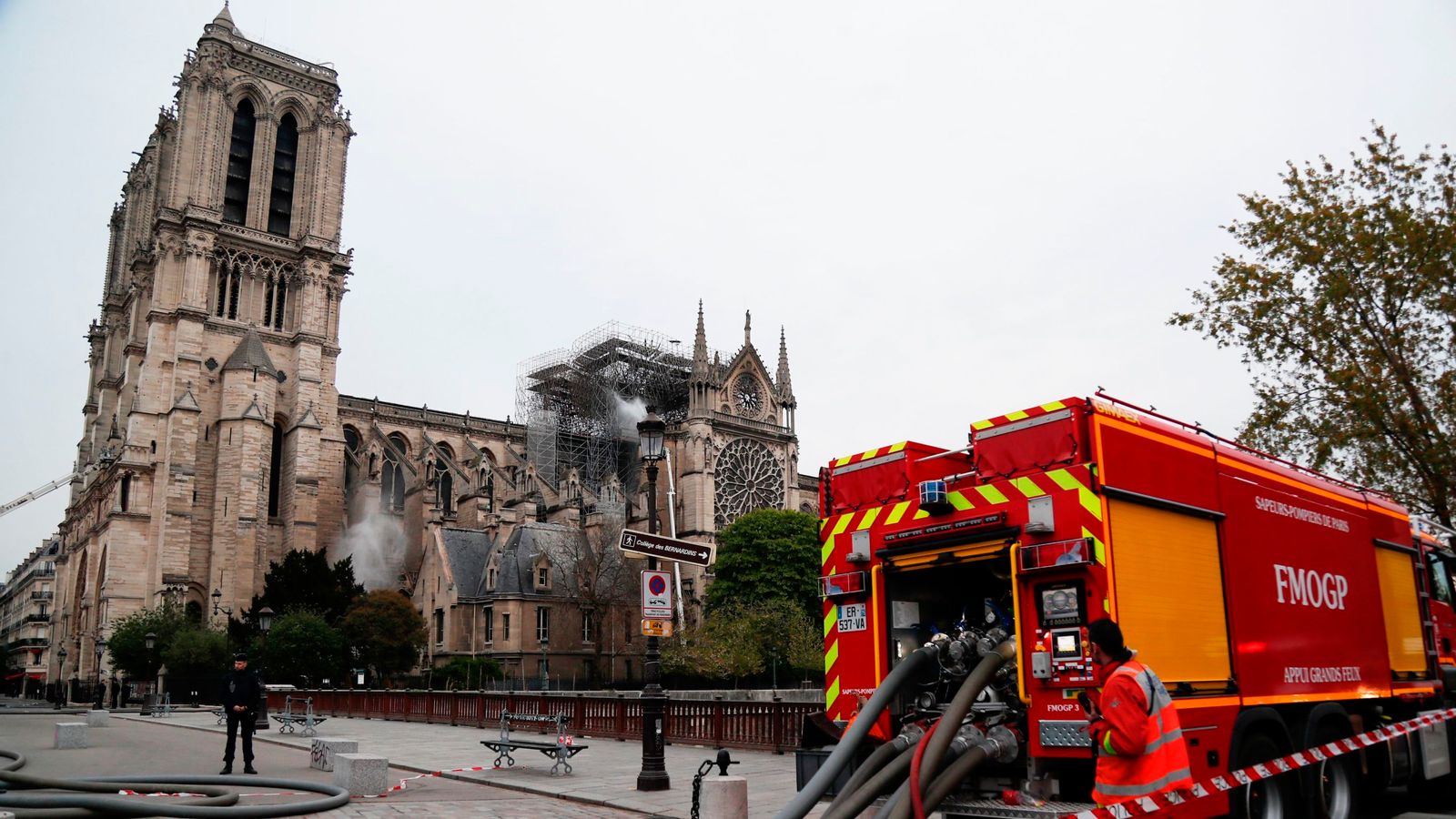 skynews-notre-dame-cathedral_4641219.jpg