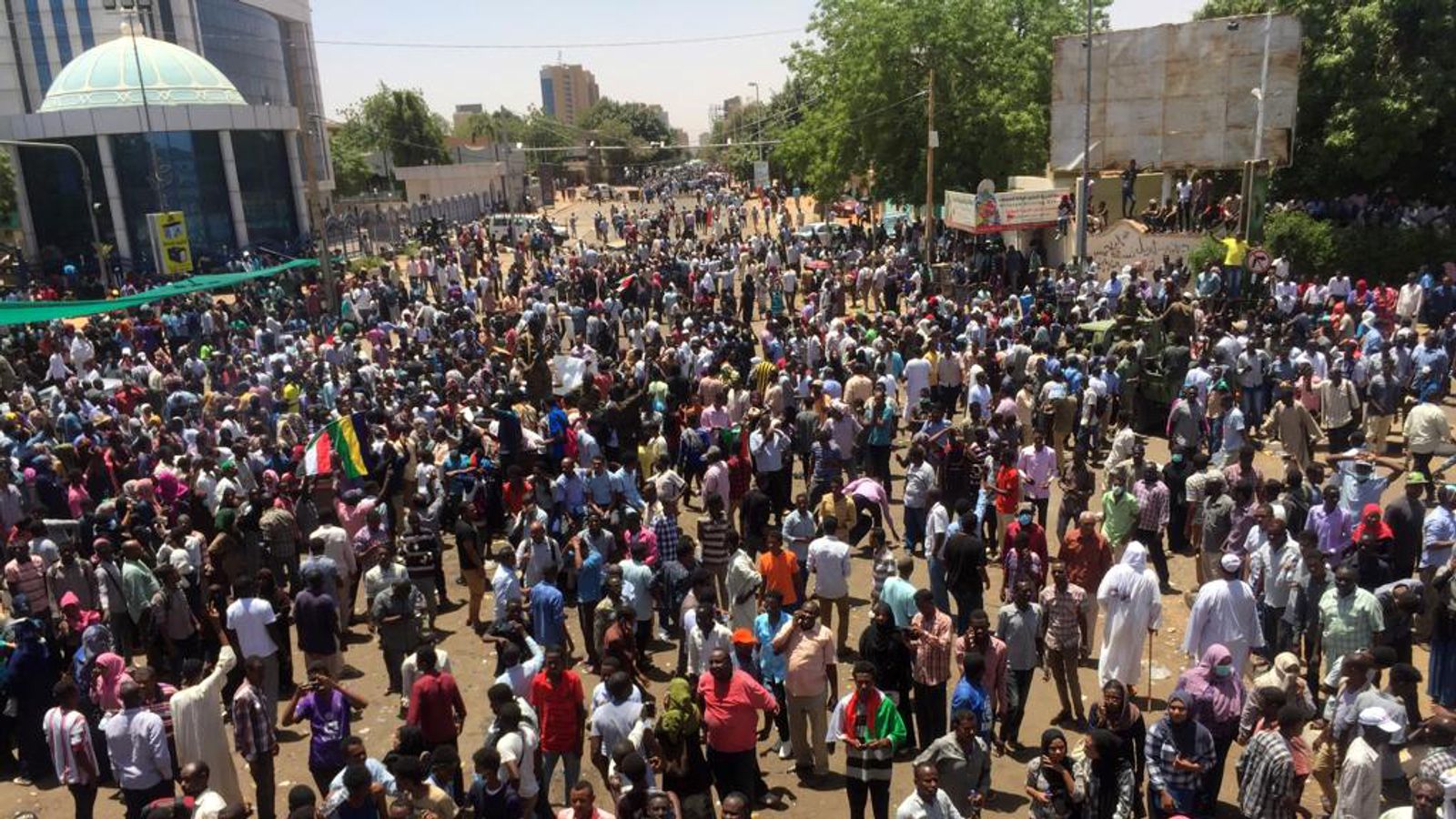 Sudan Protests: Soldier 'killed While Protecting Activists' As Clashes ...