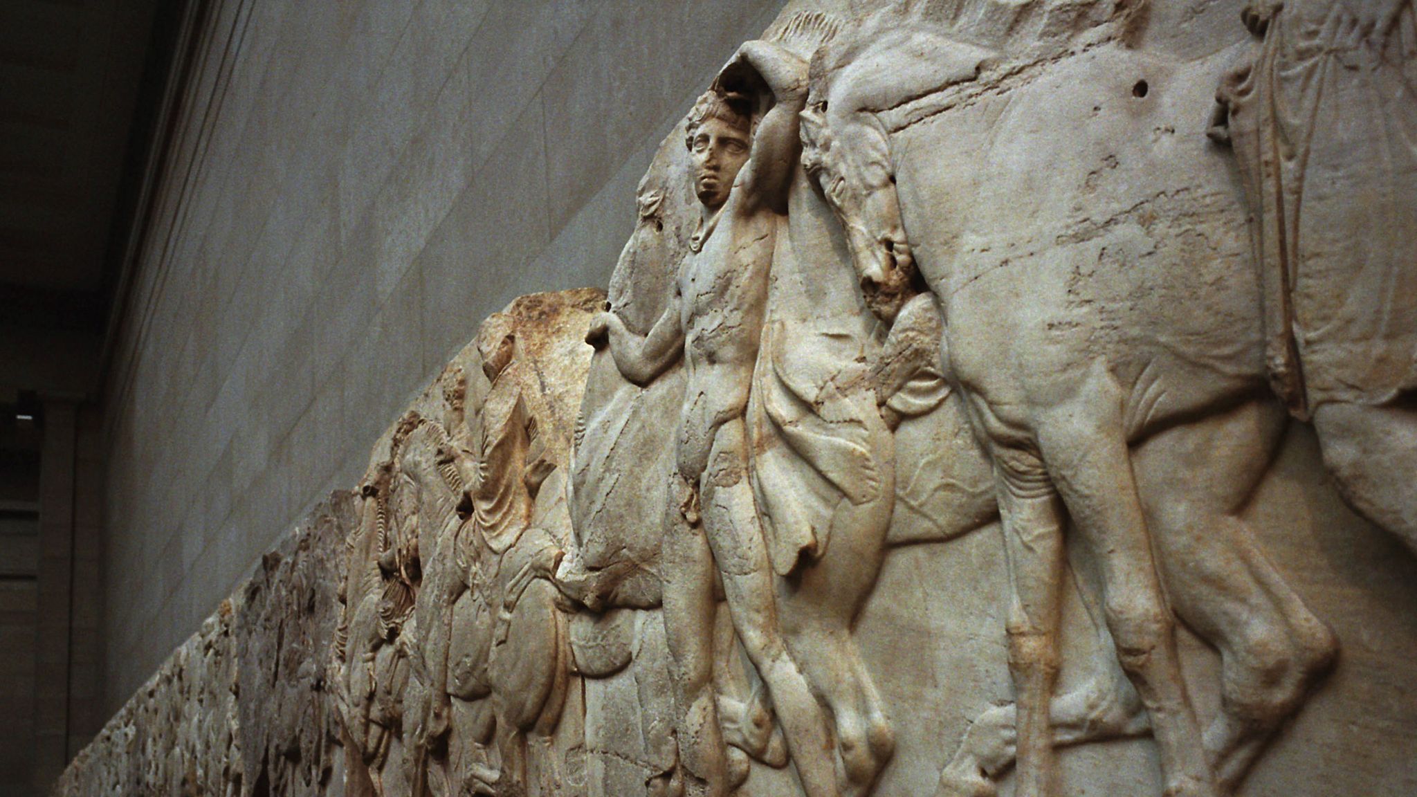 Greece steps up campaign for Elgin Marbles return with attack on 'murky