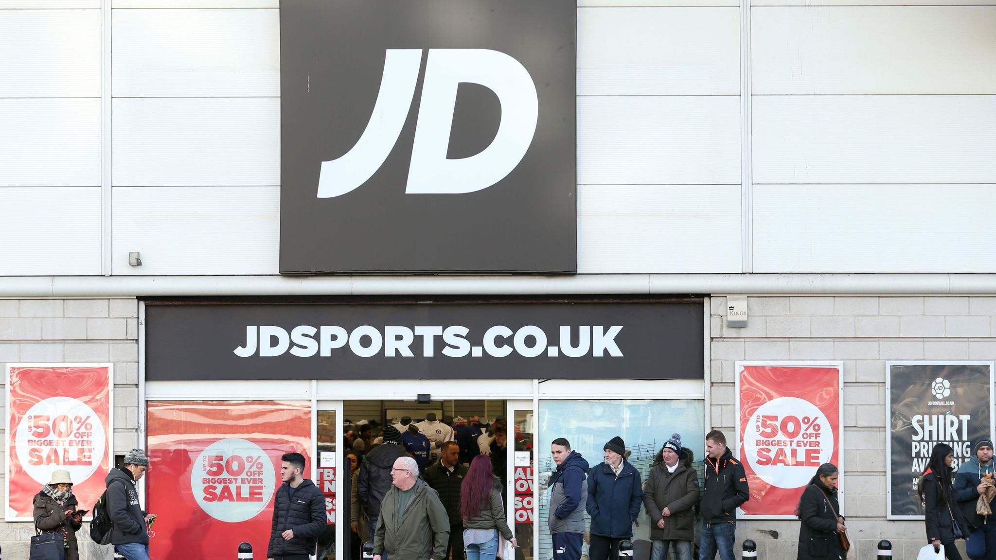 JD Sports defies high street gloom with 'record' result Business News Sky News