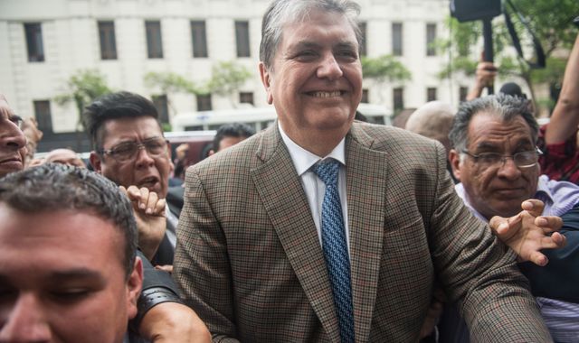 Peru's ex-president dies after shooting himself before arrest Peru's ex-president dies after shooting himself before arrest