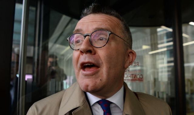 Tom Watson: Labour must find backbone and back second referendum on Brexit