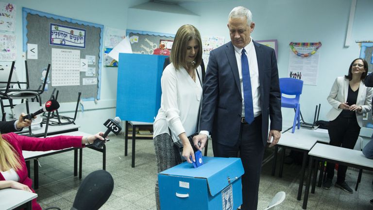 Benny Gantz, Blue and White leader and his wife, Revital cast their ballot
