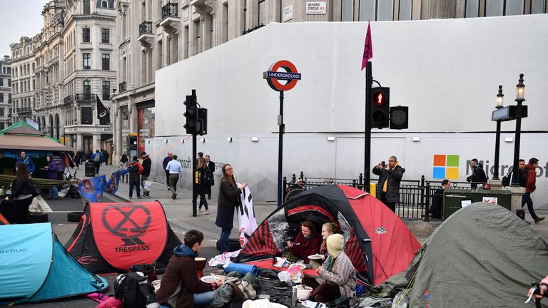 Extinction Rebellion climate change protest: 290 arrested as half a ...