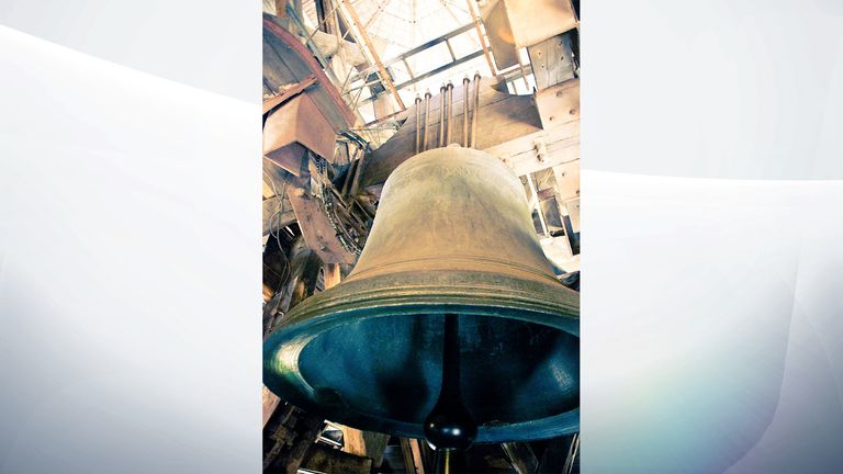 The bell of Notre Dame, Emmanuel. Pic: GadgetDude