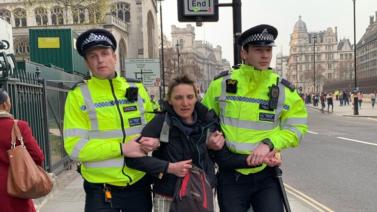 Extinction Rebellion: Protests across London continue for fourth day ...