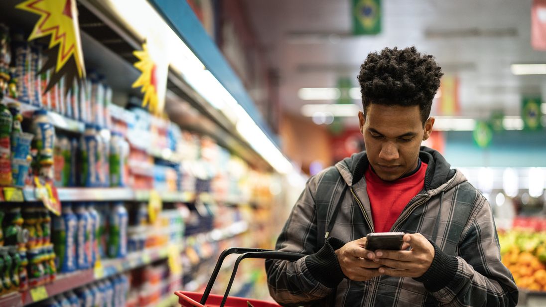 Costly phone call! Distracted shoppers spend more in supermarkets UK