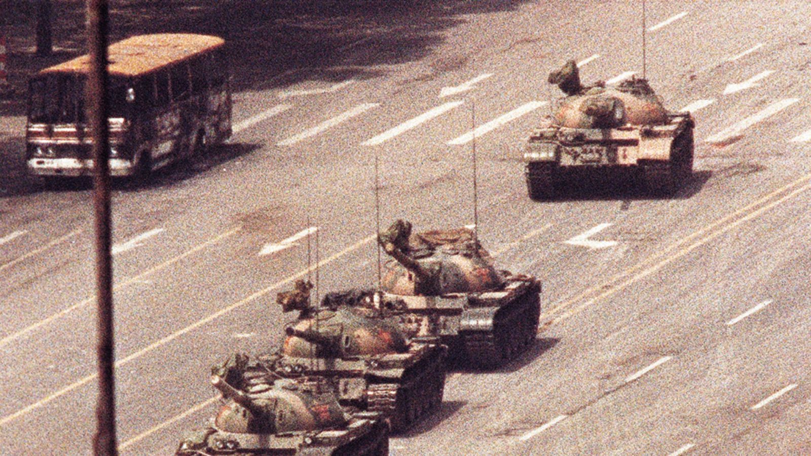 Tiananmen Square: Iconic 'tank man' image recreated as inflatable art ...