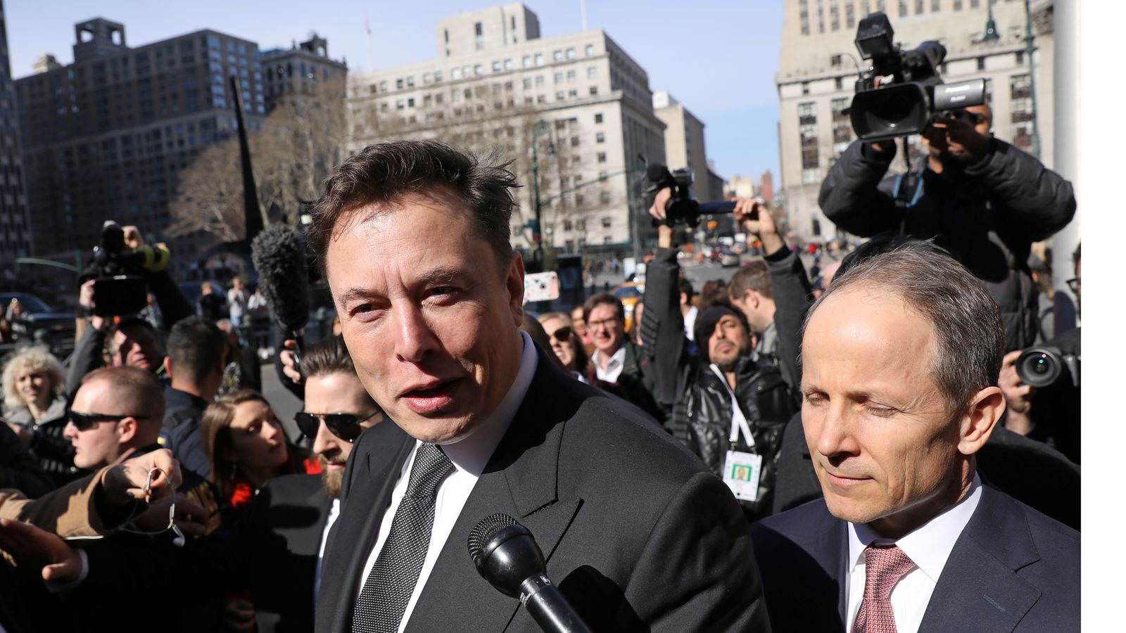 Elon Musk Tesla Billionaire To Face Trial After Calling British Diver A Paedophile World News 2999