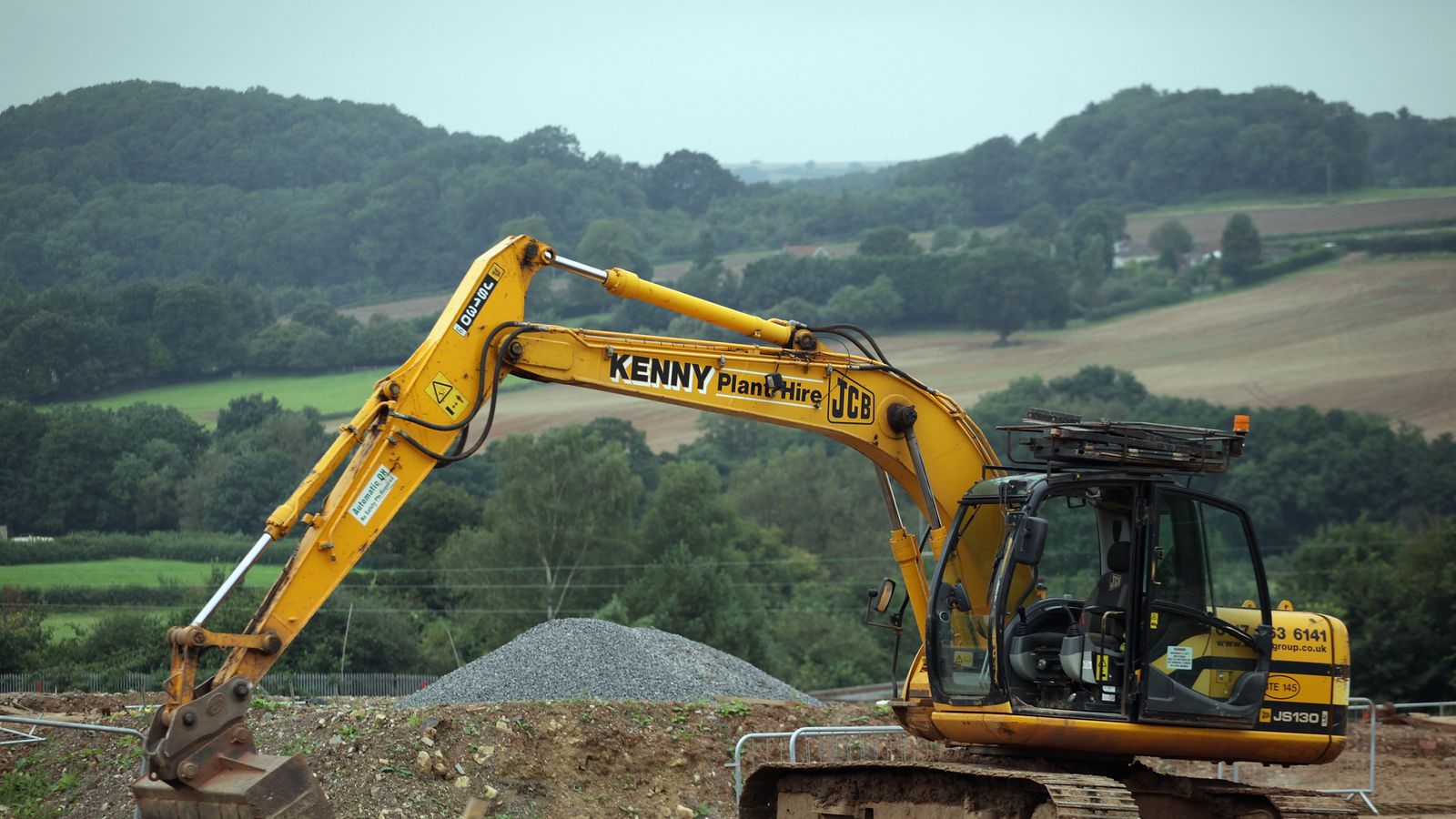 Truss Build a million homes on green belt land to boost the economy
