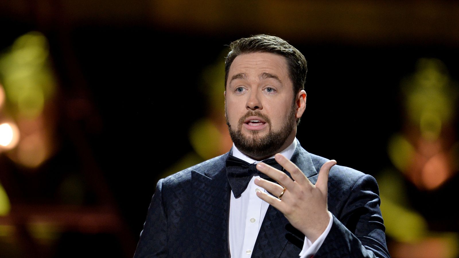 Jason Manford opens up about anxiety and depression | Ents ... - 1600 x 900 jpeg 113kB