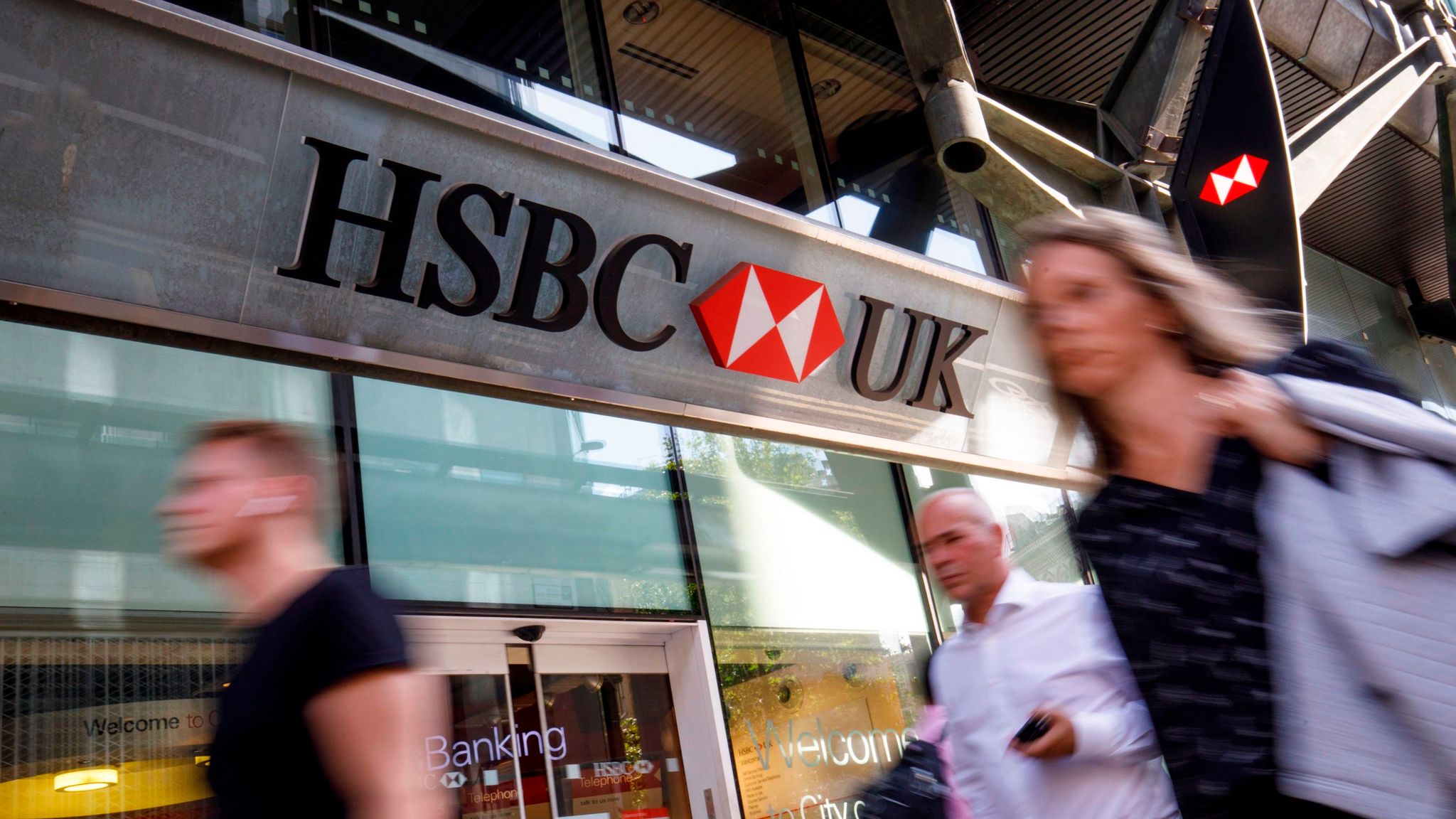 Hsbc To Cut 35000 Jobs And Shed Assets In Major Overhaul Business News Sky News 8388