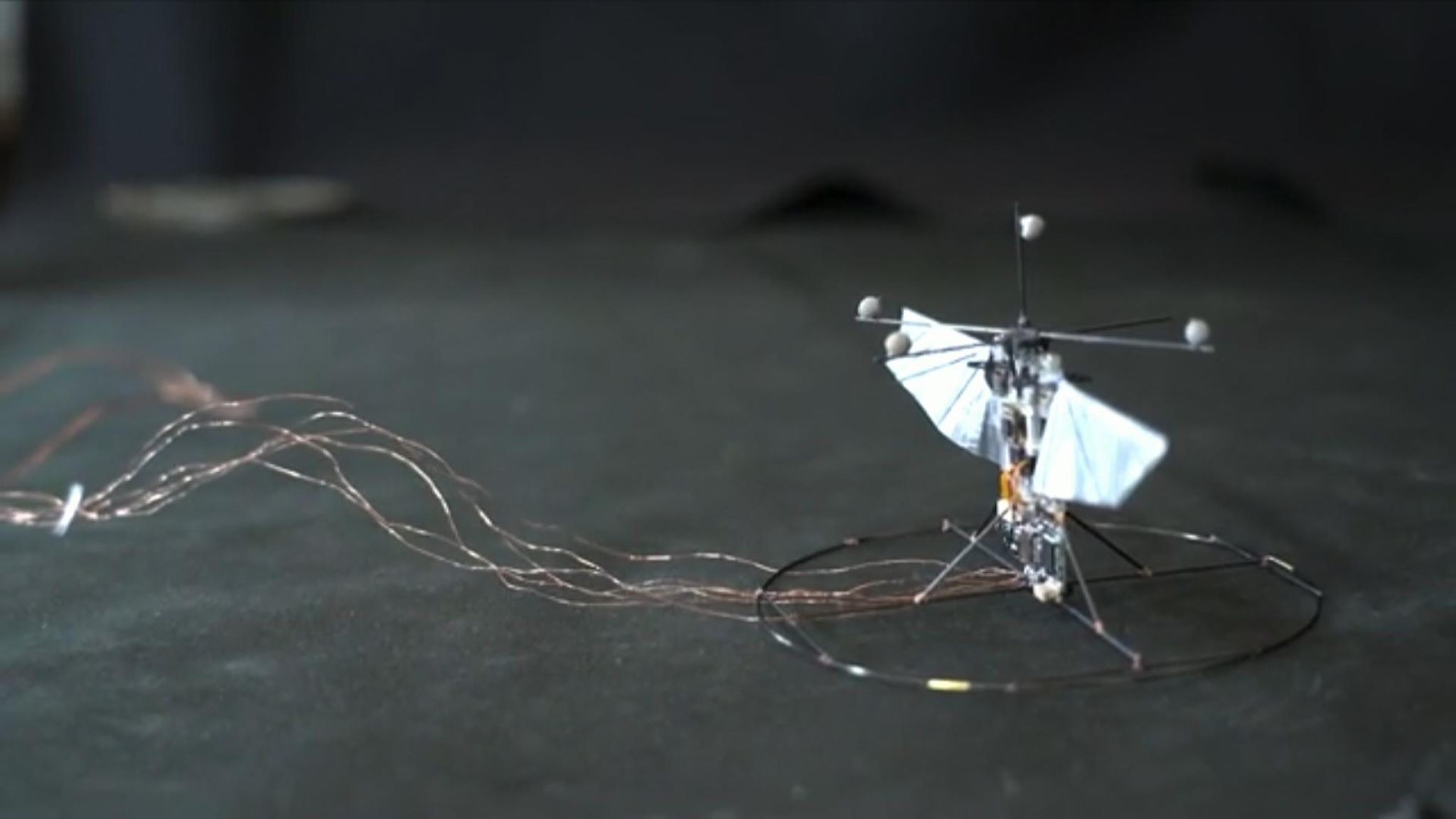 Robot Hummingbird Uses Ai To Fly Like The Real Thing Science And Tech
