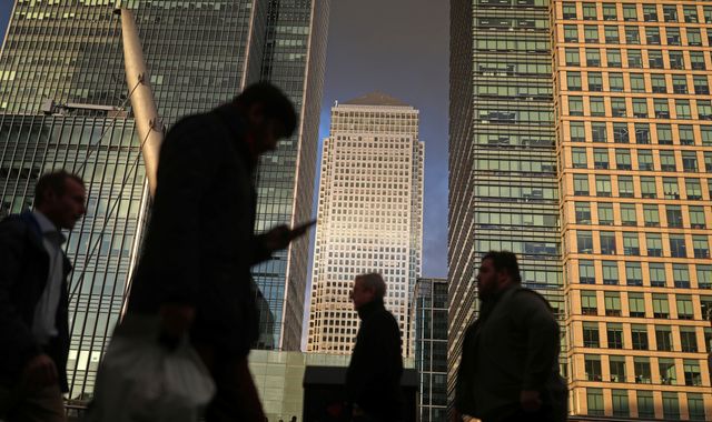 Lobby group picks Bank of England headhunter to find new chief after sexism row