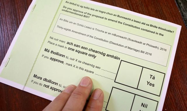 Ireland divorce law: Voters overwhelmingly back liberalising rules
