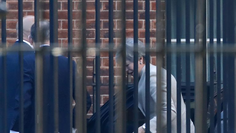 Britain's Prime Minister Theresa May arrives at Downing street in central London on May 24, 2019. - Beleaguered British Prime Minister Theresa May is expected to announce on Friday when she will resign, according to reports, following a Conservative Party mutiny over her remaining in power. (Photo by Tolga AKMEN / AFP)        (Photo credit should read TOLGA AKMEN/AFP/Getty Images)