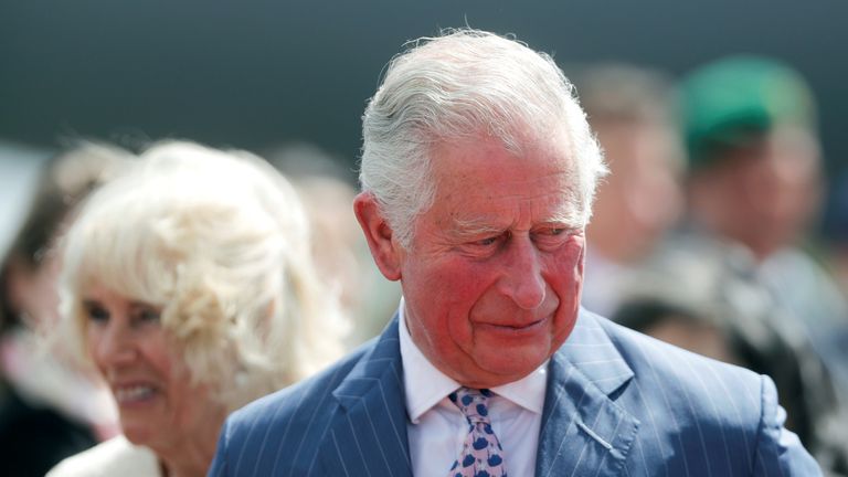 Prince Charles says he is "delighted" at the birth of Prince Harry&#39;s first child