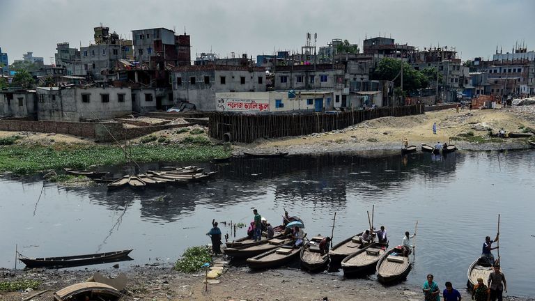 Bangladeshi boat men