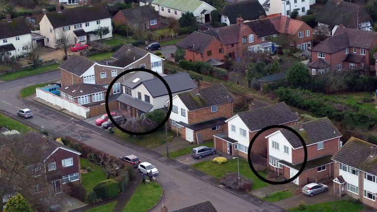 Peter Farquhar's home (L) and Ann Moore-Mitchell's home (R) were three doors away from each other