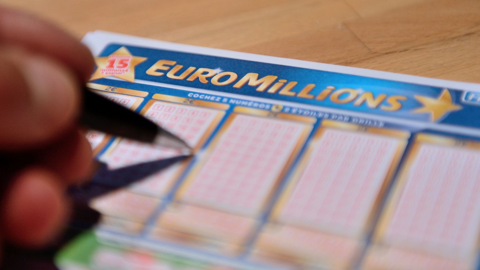 Biggest Ever Euromillions Jackpot Of 175m Up For Grabs Uk News Sky News