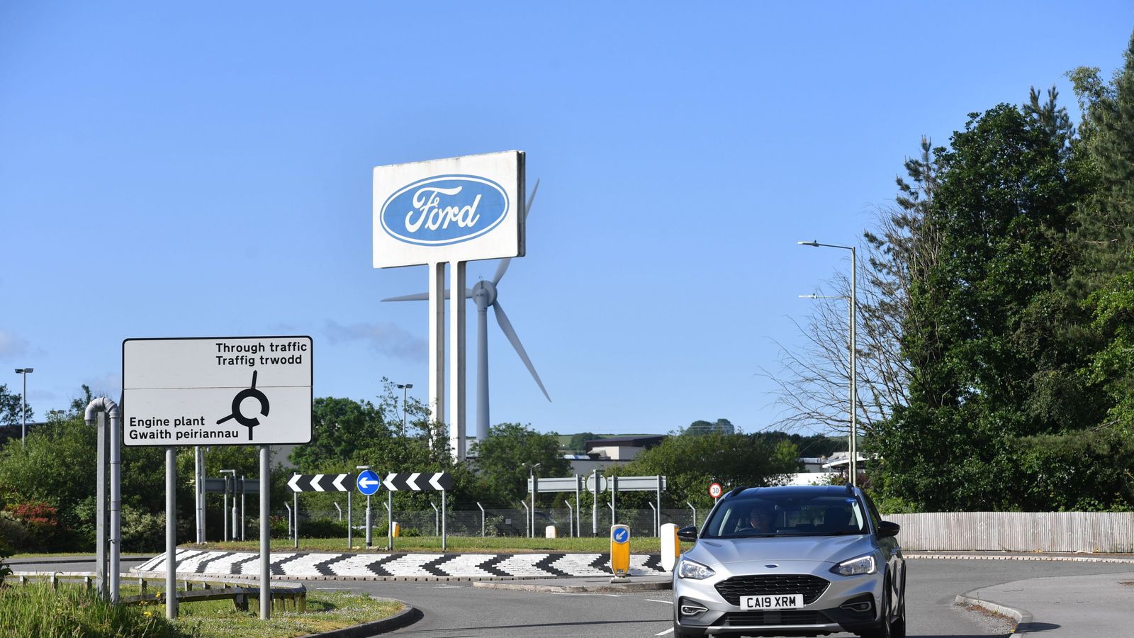 Ford No Brexit link to Bridgend plant closure Business News