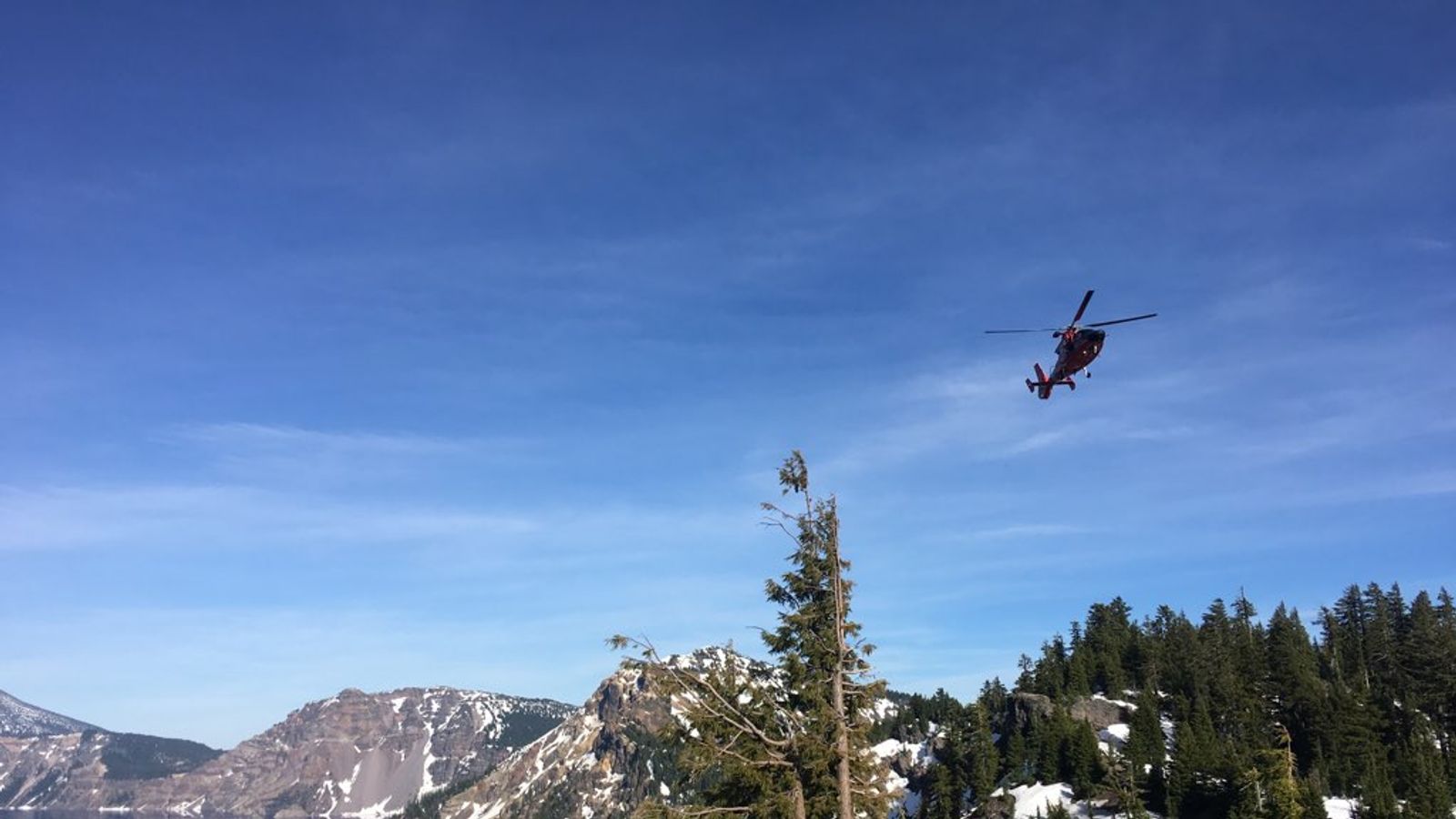 Man rescued after falling 800ft into volcano in Oregon | UK News | Sky News