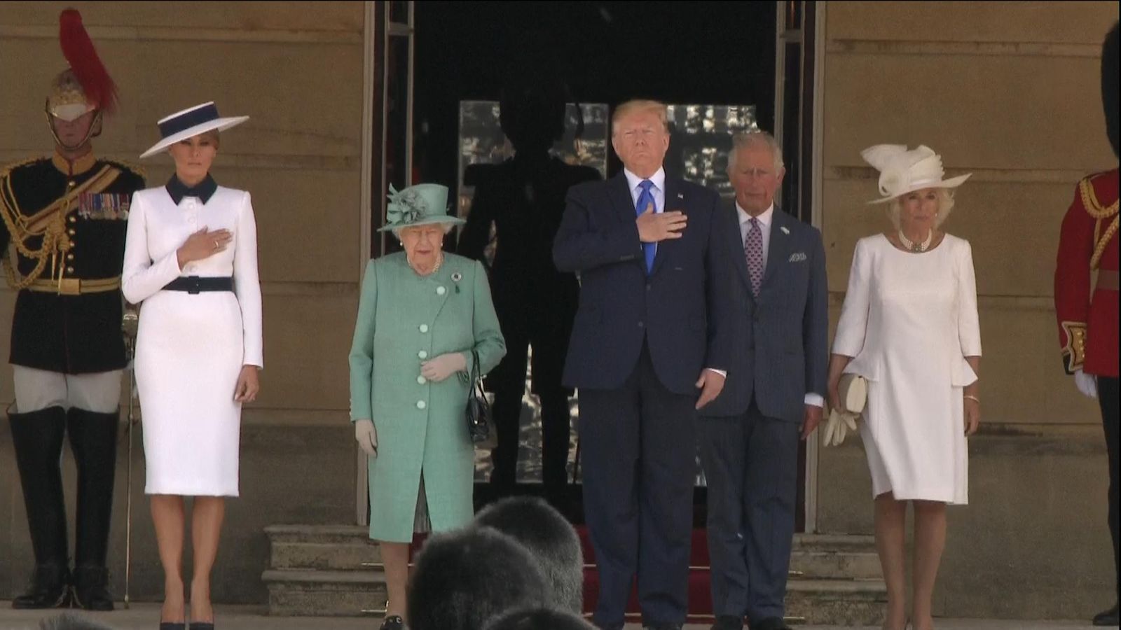 the-queen-and-the-us-president-stand-for-the-us-national-anthem-uk