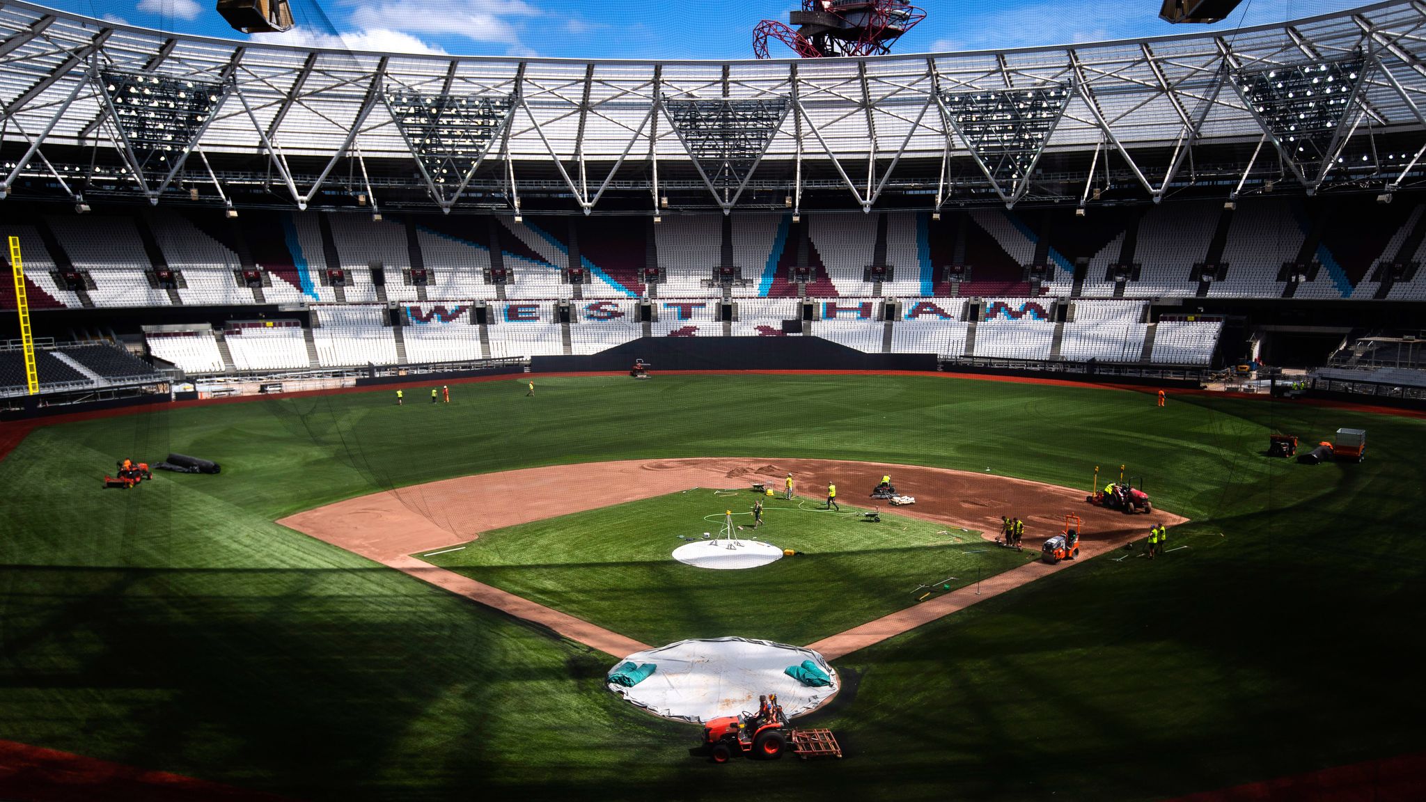 London Stadium transformed into baseball ground for New York Yankees v