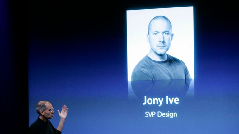 In this Oct. 14, 2008 photo shows Apple CEO Steve Jobs talking about Jonathan Ive, Apple senior vice president of Industrial Design, at a meeting in Cupertino, Calif.  (AP Photo/Paul Sakuma)