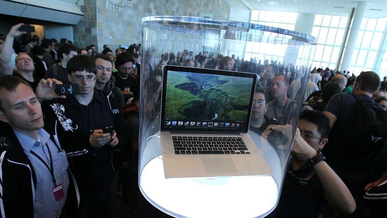 apple wwdc macbook pro lake